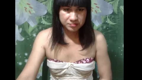 Snapshot of julia111987 chatting on 04/30/26, 05:41 JULIA online show from 04/30/26, 05:41