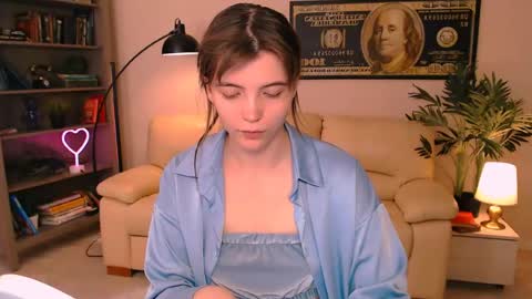 julia485262 online show from 06/02/26, 01:13