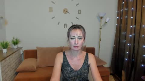 julia__cherry_ online show from 12/24/24, 06:39