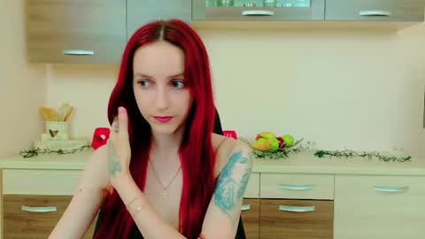 JuliaJae online show from 06/22/26, 04:31