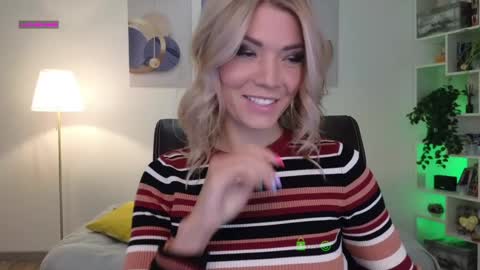 Cute online show from 01/16/25, 02:19