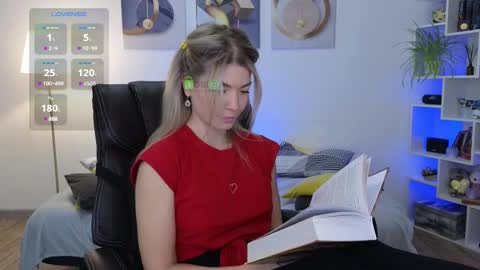 Cute online show from 03/06/25, 06:37