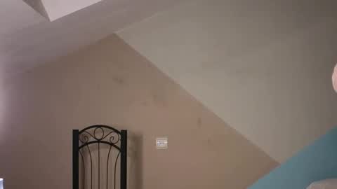 Snapshot of julia_giulia chatting on 12/03/25, 11:47 julia_giulia online show from 12/03/25, 11:47