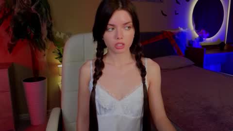 Julia online show from 10/28/25, 02:20