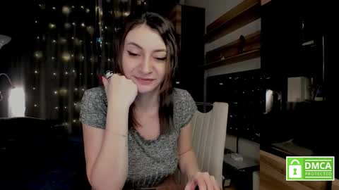julia_t_mog online show from 01/08/26, 09:50
