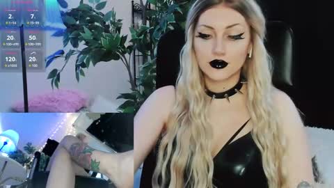 Snapshot of julia_wilson chatting on 03/05/25, 05:39 ALL MY CONTENT at online show from 03/05/25, 05:39