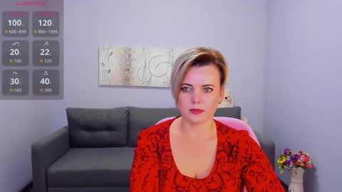 Snapshot of julia_wilsons chatting on 11/06/25, 06:58 Julia online show from 11/06/25, 06:58