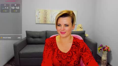 Snapshot of julia_wilsons chatting on 11/08/25, 01:55 Julia online show from 11/08/25, 01:55