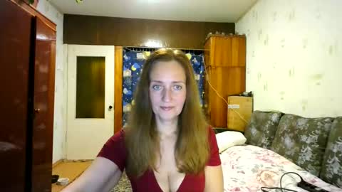 juliaa_foxi online show from 10/17/25, 07:05