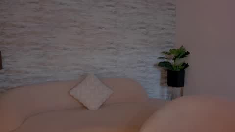 Snapshot of juliabelle_ chatting on 10/08/25, 01:53 Julia Belle online show from 10/08/25, 01:53