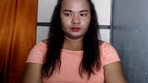 juliaclarete online show from 04/23/26, 10:36
