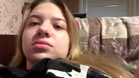 Snapshot of juliacrazy_ chatting on 01/23/25, 08:25 juliacrazy_ online show from 01/23/25, 08:25
