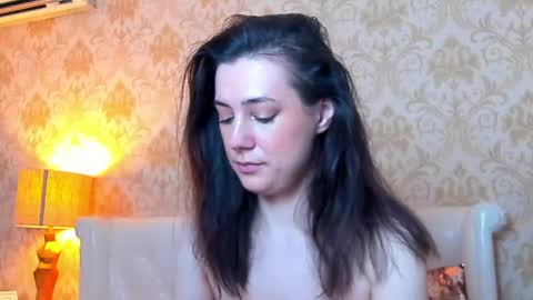 Snapshot of juliahunts chatting on 05/28/26, 04:10 JuliaHunt online show from 05/28/26, 04:10