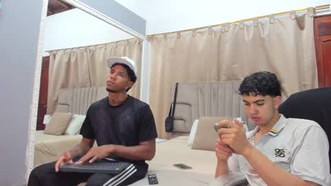 Snapshot of julian_billy chatting on 12/26/24, 11:43 julian billy online show from 12/26/24, 11:43