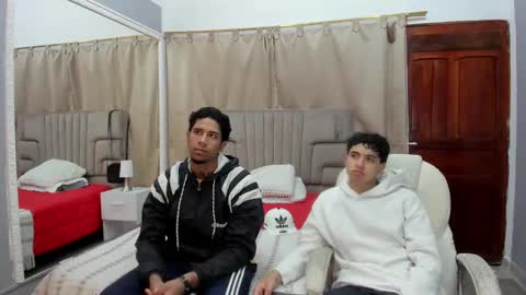 Snapshot of julian_billy chatting on 01/25/25, 11:23 julian billy online show from 01/25/25, 11:23