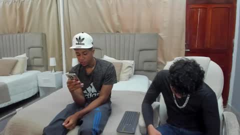 Snapshot of julian_billy chatting on 03/06/25, 02:29 julian billy online show from 03/06/25, 02:29