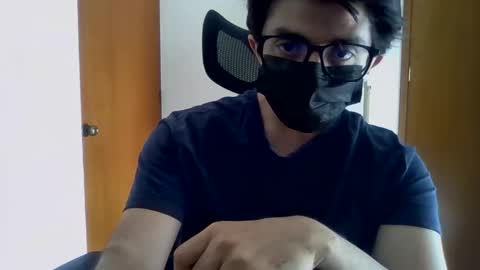 Julian Mora online show from 02/17/25, 09:08