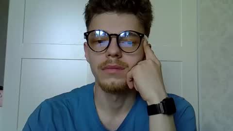 julian_velvet online show from 06/29/26, 12:05