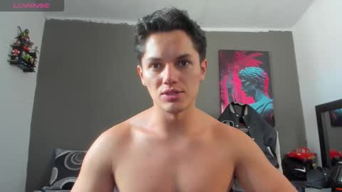 Snapshot of julian_wallace1 chatting on 06/10/26, 06:40 julian_wallace1 online show from 06/10/26, 06:40