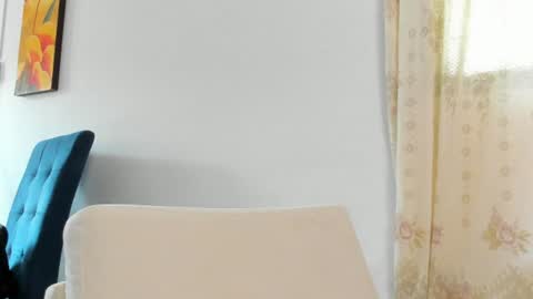 julian_wallace1 online show from 07/01/26, 03:45