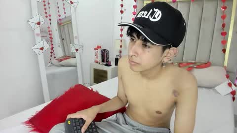 Snapshot of julian_xp chatting on 02/12/26, 07:31 Julian online show from 02/12/26, 07:31