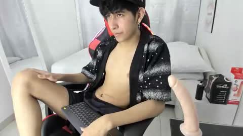 Snapshot of julian_xp chatting on 03/11/26, 07:31 Julian online show from 03/11/26, 07:31