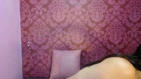 Juli online show from 10/18/25, 12:17