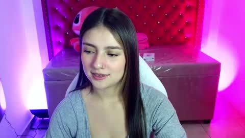 juliana_diamond_ online show from 07/04/26, 03:13