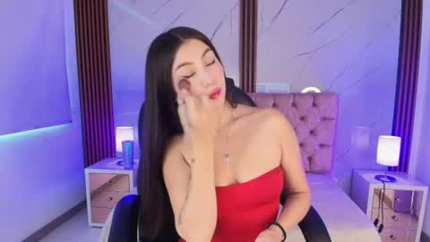  JULIANA CASTRO online show from 07/10/26, 11:35