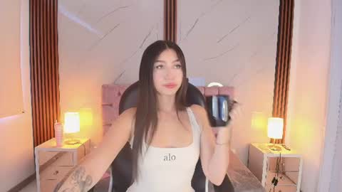  JULIANA CASTRO online show from 07/24/26, 12:14