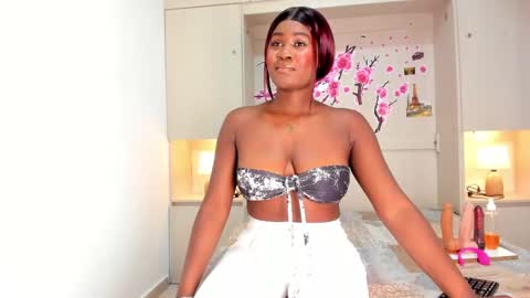 julianablaze online show from 10/15/25, 04:12