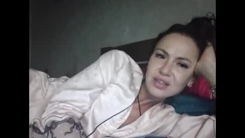 julianagold1 online show from 01/31/25, 06:03