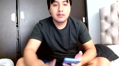 Julian online show from 05/11/26, 05:32