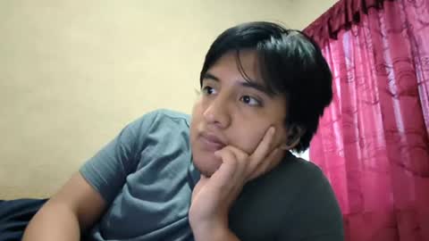 Julian online show from 08/09/26, 12:34