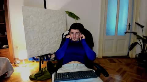 JulianDylan online show from 12/05/24, 10:33