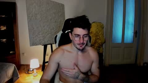 JulianDylan online show from 12/09/24, 09:06