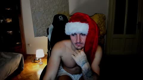 JulianDylan online show from 12/11/24, 04:18