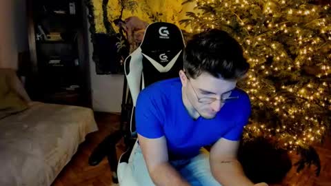 JulianDylan online show from 01/05/25, 04:25