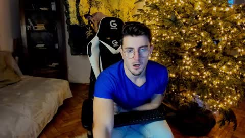 JulianDylan online show from 01/05/25, 07:28
