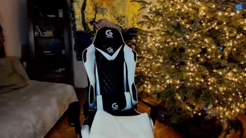 JulianDylan online show from 01/06/25, 07:20