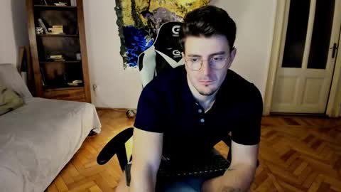 JulianDylan online show from 01/09/25, 04:19