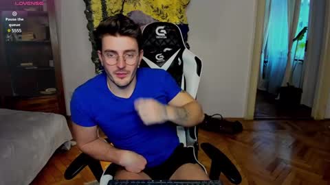 JulianDylan online show from 01/23/25, 10:43