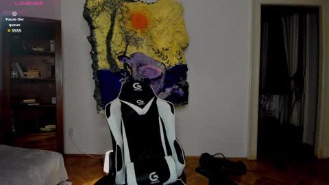 JulianDylan online show from 01/24/25, 04:37