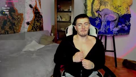 JulianDylan online show from 01/26/25, 10:34