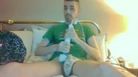 Snapshot of julianjj2001 chatting on 03/07/25, 01:09 julianjj2001 online show from 03/07/25, 01:09