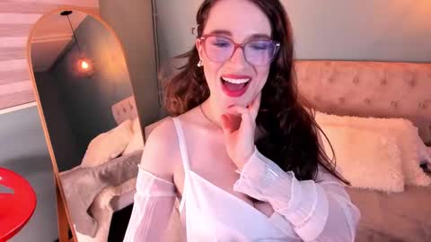 Snapshot of julianne__ chatting on 09/26/25, 04:38 Julianne online show from 09/26/25, 04:38