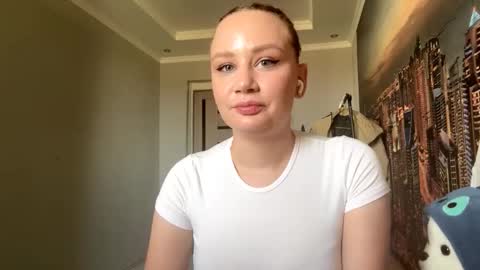 Snapshot of juliannmaack chatting on 09/18/25, 08:38 Amity online show from 09/18/25, 08:38