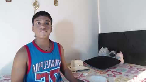 Juliann online show from 10/23/25, 02:27