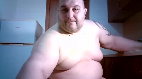 Juliano online show from 06/17/26, 12:02