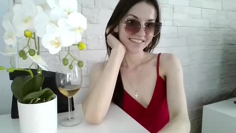 Snapshot of juliaorgasm chatting on 05/03/26, 04:57 Julia online show from 05/03/26, 04:57